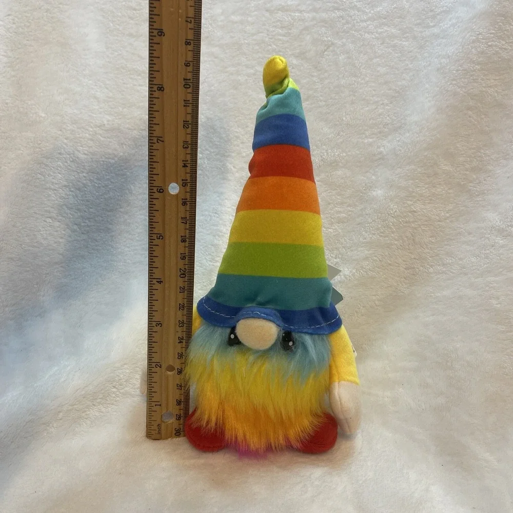 Giftcraft Gnomies Finn Rainbow Stripe Hat‎ Plush Gnome New with Tags 11 Inch